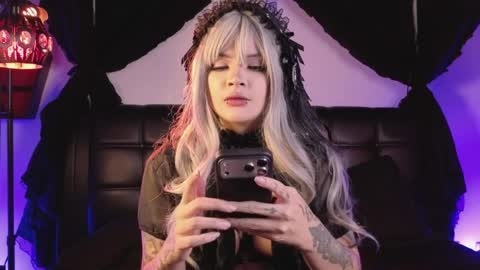 Goth Darling online show from April 2026 11:25:01 PM