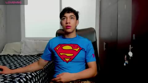 Noxx  online show from December 2025 06:03:01 PM