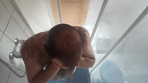 Snapshot of nudechiller chatting on November 2025 10:14:02 AM Vinz... online show from November 2025 10:14:02 AM