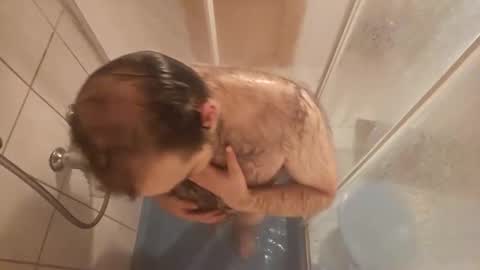 Snapshot of nudechiller chatting on November 2025 03:45:02 PM Vinz... online show from November 2025 03:45:02 PM