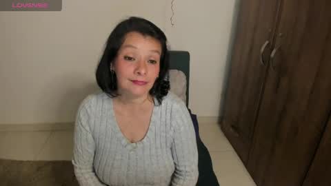 nuit_rose online show from April 2026 12:09:02 AM