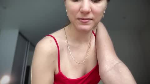 Snapshot of nursedoll chatting on June 2026 01:20:02 PM Ema online show from June 2026 01:20:02 PM