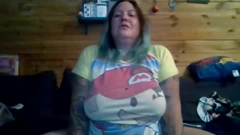 nutmegmatee online show from October 2025 02:24:01 AM
