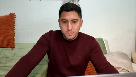 nuxfertt online show from May 2026 06:35:02 PM