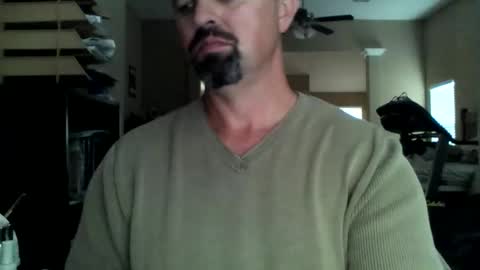 Snapshot of nvrenuff1979 chatting on November 2025 09:17:01 PM nvrenuff1979 online show from November 2025 09:17:01 PM