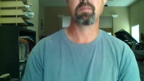 nvrenuff1979 online show from April 2026 01:08:02 PM