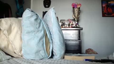 KN online show from April 2026 01:00:02 AM