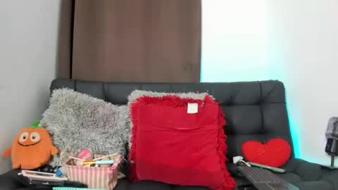 Snapshot of nyalgasai1 chatting on January 2025 05:05:01 AM Nia online show from January 2025 05:05:01 AM