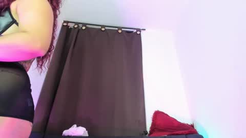 Snapshot of nyalgasai1 chatting on March 2025 05:43:02 AM Nia online show from March 2025 05:43:02 AM