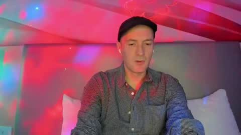 HudsonValleyNYfun online show from December 2025 07:22:01 PM