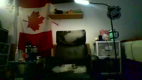 nyisles00 online show from March 2026 02:11:02 PM