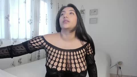 Vanessa online show from March 2025 11:33:01 AM