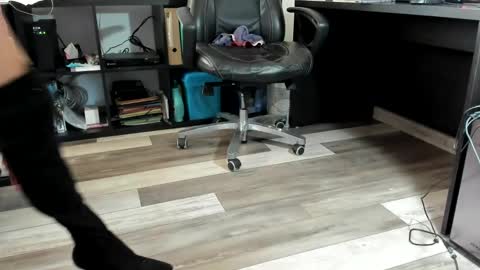 nylonaphile online show from January 2025 03:02:01 PM