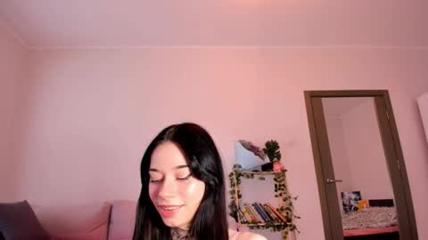 Snapshot of nymph_bliss chatting on December 2025 03:55:02 AM Nymph bliss online show from December 2025 03:55:02 AM