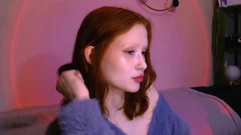 nyra_thira online show from May 2026 11:17:02 PM