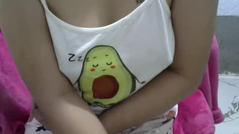 Snapshot of nyx30 chatting on January 2025 01:09:02 AM NYX online show from January 2025 01:09:02 AM