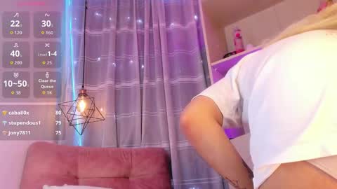 Snapshot of nyx__blackwood chatting on February 2026 11:17:01 AM nyx__blackwood online show from February 2026 11:17:01 AM