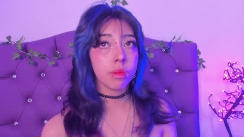   online show from December 2024 06:14:01 PM