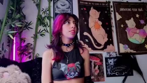   online show from April 2026 07:59:01 PM