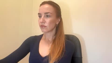 Snapshot of nyxelia_ chatting on November 2025 08:14:01 AM Anastasia online show from November 2025 08:14:01 AM