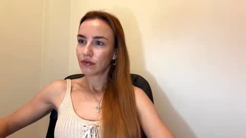 Snapshot of nyxelia_ chatting on November 2025 08:35:02 AM Anastasia online show from November 2025 08:35:02 AM