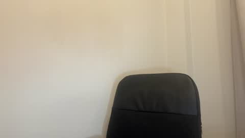 Snapshot of nyxelia_ chatting on June 2026 07:08:01 AM Anastasia online show from June 2026 07:08:01 AM