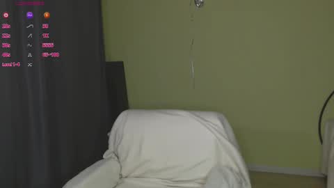 Oaklyn online show from October 2025 04:26:02 PM