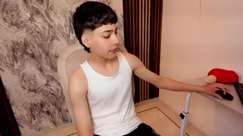 Snapshot of oblivion_deku chatting on May 2026 02:14:01 PM Deku online show from May 2026 02:14:01 PM