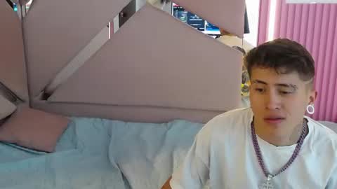 Snapshot of oblivionlove chatting on June 2026 02:53:01 AM oblivionlove online show from June 2026 02:53:01 AM