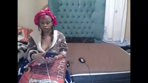obsessedmimi online show from May 2026 07:26:02 PM