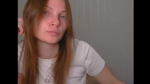 Snapshot of obsos_2 chatting on September 2025 04:08:02 PM DeXsa online show from September 2025 04:08:02 PM