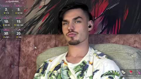 Snapshot of oceanheat chatting on December 2025 05:54:01 PM OceanHeart online show from December 2025 05:54:01 PM