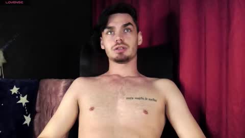 Snapshot of oceanheat chatting on January 2026 06:02:02 PM OceanHeart online show from January 2026 06:02:02 PM