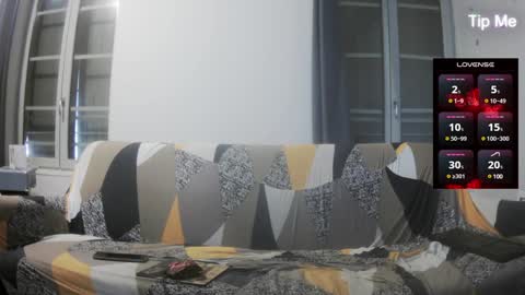 Brad Pitt online show from December 2024 01:33:01 PM