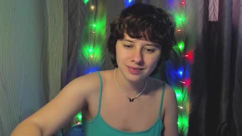 Evie online show from November 2025 11:11:02 AM