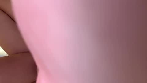 Snapshot of octopuxxyuh chatting on November 2025 08:10:01 PM octopuxxyuh online show from November 2025 08:10:01 PM