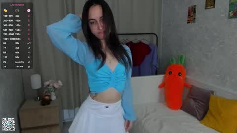 Elisa online show from February 2026 04:27:01 AM