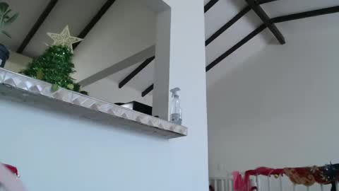 Val online show from December 2024 07:27:02 PM