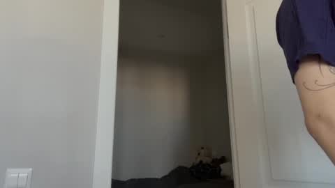 Thea online show from April 2026 04:41:01 AM