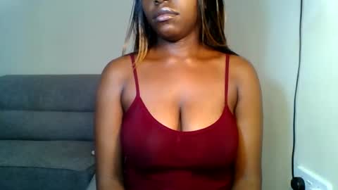 Snapshot of odrienna chatting on May 2026 07:57:01 AM odrie online show from May 2026 07:57:01 AM