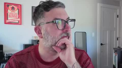 Snapshot of office_dad chatting on September 2025 05:57:02 PM Office Dad online show from September 2025 05:57:02 PM