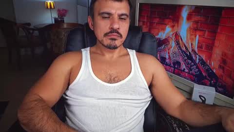 Snapshot of officeman7 chatting on December 2024 05:42:01 PM officeman7 online show from December 2024 05:42:01 PM