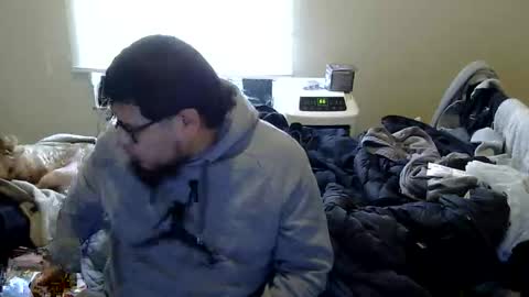 oscar flores online show from December 2025 02:15:01 PM