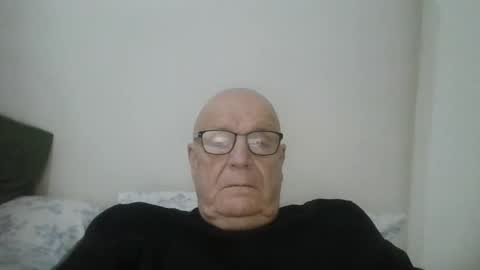 Snapshot of oggi95 chatting on February 2025 07:19:02 PM oggi95 online show from February 2025 07:19:02 PM