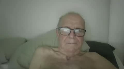 oggi95 online show from April 2026 06:44:02 AM