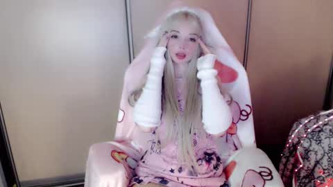 Milly online show from March 2026 12:23:01 PM