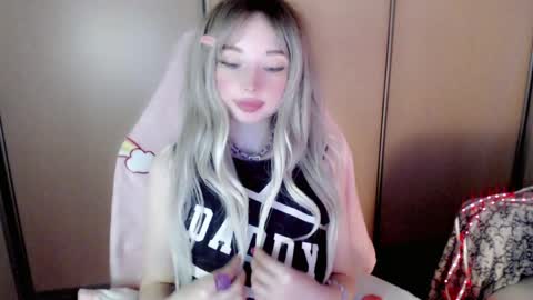 Milly online show from April 2026 03:35:01 PM