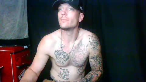 Snapshot of oh_you_know69 chatting on June 2026 12:29:02 PM who dares toss me some tips lets have fun online show from June 2026 12:29:02 PM