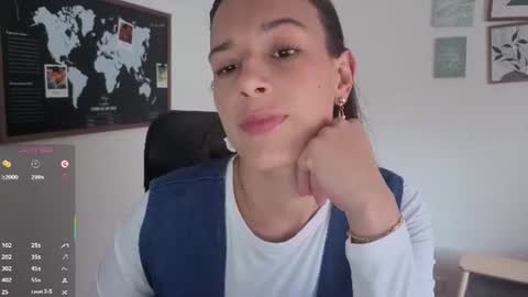 ohanna_ online show from August 2026 08:41:02 PM