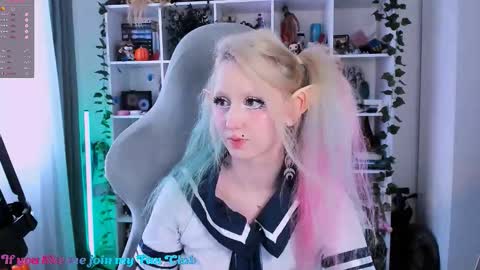 Clementine  Clem  online show from November 2025 10:14:02 AM